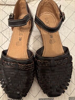 Roolee Black Woven Huarache-Style Ankle Strap Sandals